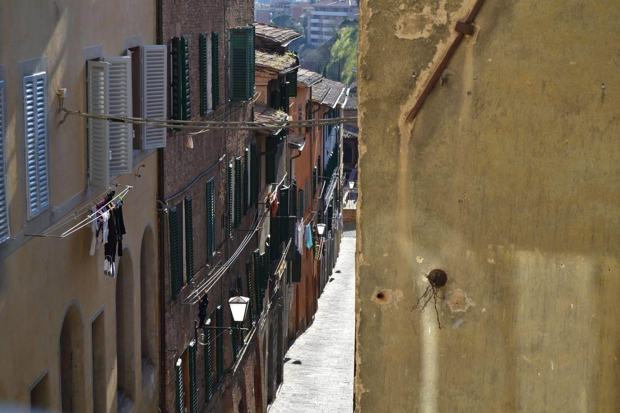 La Casa Di Antonella Hotel Siena Exterior foto